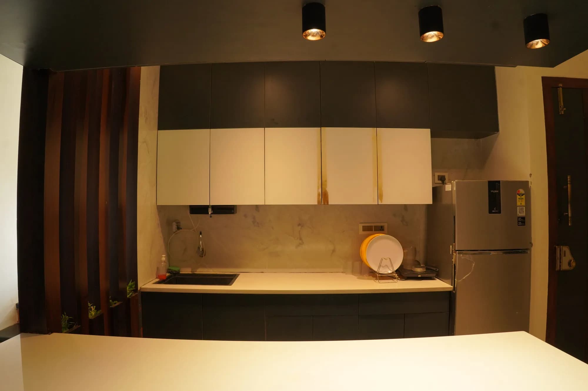 ECR Upstay — photo 2